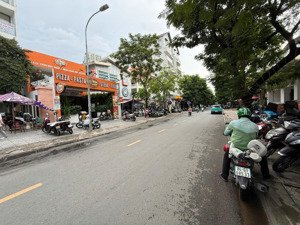 siêu rẻ! bán gấp biệt thự vip thảo điền - mt xuân thủy dt 18x18m - hđt 150tr/th - giá bán 62 tỷ tl