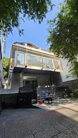 bán nhà c4 mt tôn thất tùng, quận 1 - 10m2 x 40m, 412m2. giá chốt 213 tỷ