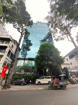 siêu vị trí! bán gấp nhà 2mt nguyễn thị minh khai - dt: 11,5x33m - hầm 12t - hđt 1 tỷ/th - 310tỷ tl