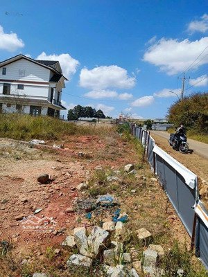 cần bán nhanh lô đất mặt tiền đường giá siêu tốt tại phường langbiang mới - đà lạt