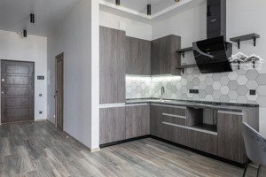 căn hộ cao cấp 2pn nhận nhà ở ngay tại trung tâm bình chánh