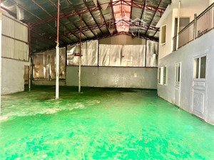 cho thuê kho xưởng tại p thượng thanh- long biên. diện tích 400m2