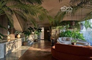 penthouse ngoại giao, chính chủ gửi bán căn 350m2, 5pn giá 32 tỷ. lh 