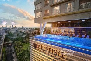 bán căn hộ the prince quận phú nhuận: 71m2,2pn,2wc,nội thất giá 6,8 tỷ, đã có sổ.