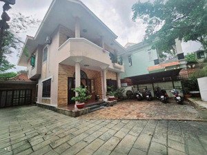 siêu biệt thự mặt tiền chu văn an, p26, bình thạnh (12x20m) cn 242m2 2 tầng, hđt 100tr/th, 50 tỷ