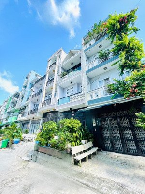 bán nhà mặt tiền đường nội bộ 8m, kdc nam hùng vương, oto ngủ trong nhà, shr 9 chủ hoàn công đủ