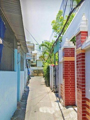 [ nhà góc 2 mặt thoáng và 2 tầng, new dã tượng_ cách biển trần phú hơn 350m giá: 4 tỷ 250 triệu