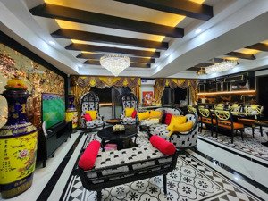 siêu phẩm cc mỹ đình ii full nội thất nhập usa, 8,5 tỷ, 143m2, 3n3vs phòng ngủ master