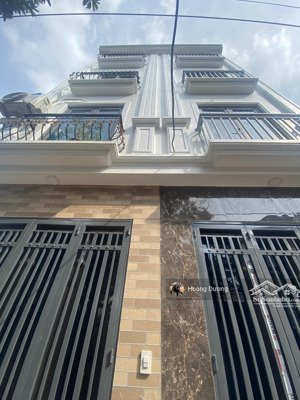 nhà 4 tầng - sát lê trọng tấn. đi 5p ra chợ la cả. ôtô cách 50m. chỉ 4,95 tỷ - 4pn. 10p aeon mall