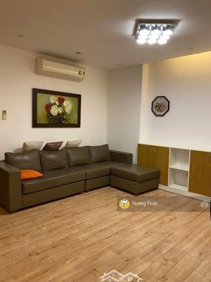 chính chủ cần bán gấp căn hộ 2 phòng ngủ cc him lam q7 dt 76m2 gía 2tỷ190 kèm nội thất sổ riêng