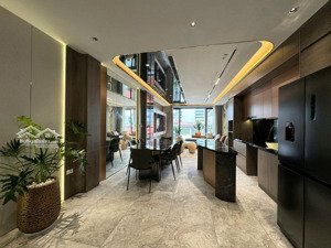 bán nhà 60m2 nguyễn văn cừ , 7 tầng thang máy, full nội thất sịn sò