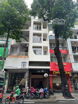 giảm mạnh từ 35 tỷ về 32 tỷ mt trần quang khải, tân định, q1 - dt : 4.3 x 16m (cn: 65m2 - 5 tầng)