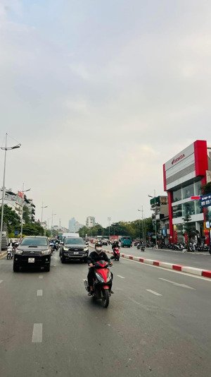 bán gấp giá rẻ nhà phố âu cơ nghi tàm 77m mt 4.5m nhỉnh 13 tỷ gần oto sát phố lh 