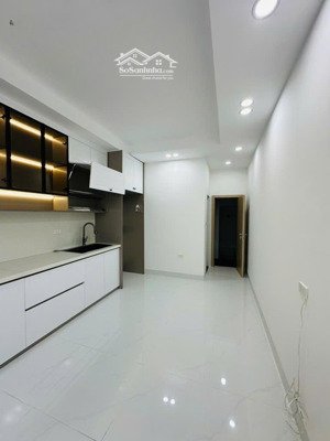 bán nhà riêng lê thanh nghị 6 tầng full nội thất 8,8 tỷ 40m2