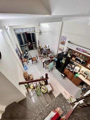 siêu đẹp - siêu víp văn chương2 -dt 25m2 -5 tầng thang máy - mt4.5 m.giá 7.79 tỷ .