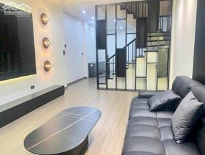 BÁN NHÀ NGUYỄN LAM LONG BIÊN, GẦN PHỐ, KHÓ TÌM, Ô TÔ VÀO ĐƯỢC, 51M2, CHỈ 8.X TỶ