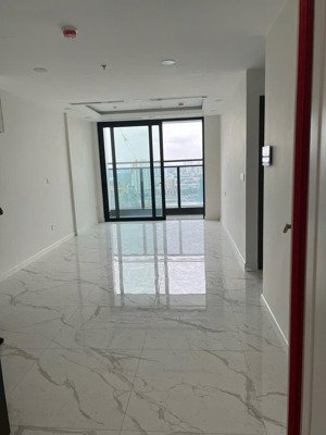 bán căn hộ chung cư tại sunshine sky city, 3,7 tỷ, 70m2, 2pn, 2wc, có sẵng dòng tiền 132tr/ năm