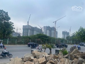 prestige, giá bán 77,2 triệu/m2 bao phí. cần khách mua gấp. xin lh: 