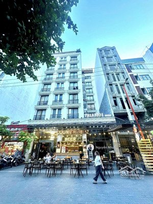 cực vip tòa căn hộ 8 tầng mặt tiền phố trần bạch đằng, view biển mỹ khê, dòng tiền ~100tr/tháng