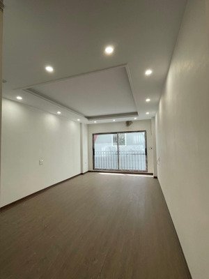 hiếm - lê trọng tấn tl- thanh xuân phân lô vip 6 tầng thang máy êm ru nhà mới tinh sát phố