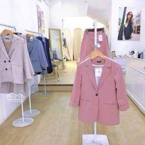 mặt phố vip xã đàn - 1 mặt phố, 1 mặt ngõ phía sau - vỉa hè rộng - kinh doanh sầm uất ngày đêm.