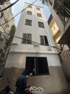 tòa căn hộ có thang máy - ngõ vũ thạnh: 32m2 có 6 tầng giá 9.5 tỷ còn tl