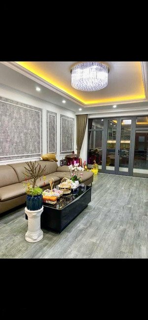 nhà phố lạc long quân 61m2*5t, lô góc 3 mặt thoáng, sát phố, gần hồ tây, ở, kinh doanh