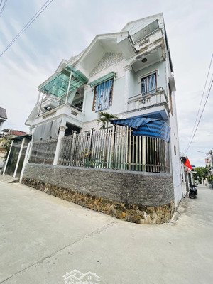 siêu phẩm 3 tầng 3 mặt tiền đặng huy trứ - khu vực kinh doanh sầm uất - trung tâm tp huế