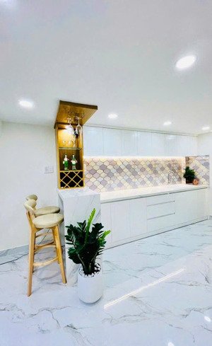 cần giải quyết công việc bán gấp nhà hẻm xe hơi cách mạng tháng tám, dt 4x15m - 1 lầu - 6,95 tỷ