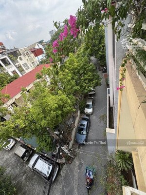 nhà đẹp phân lô - trung tâm nguyễn sơn - - ô tô tránh - sát berriver kd dt 80m x 4t giá 21,3 tỷ