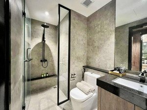 cần bán chcc babylon 105m2 3pn 2wc, hướng đông, có sổ, giá 4 tỷ 7, lh: 