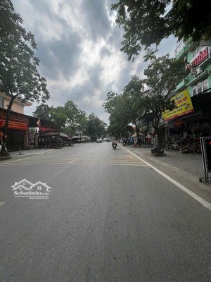 bán gấp nhà mới - 4 tầng - dt rộng 36m2 - xa la, hà đông - 50m ra ô tô tránh