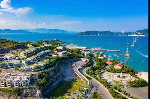 biệt thự phố rừng, ocean front anh nguyễn - nha trang dt: 420m2 (ngang hơn 16m) view biển