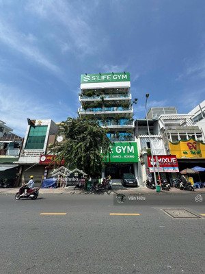 tòa nhà mặt tiền quốc hương, quận 2 - dt: 8x30m - hầm 8 tầng - hđt: 300 triệu - giá: 55 tỷ