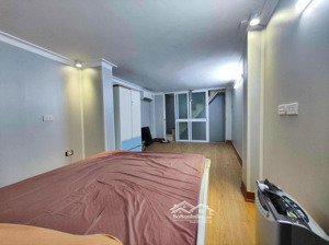 chính chủ cho thuê nhà nguyên căn phố phan huy ích ba đình chỉ 7.5 triệu/tháng nhà đẹp