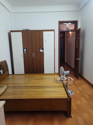 chính chủ cho thuê nhà nguyên căn 4 tầng 40m2 phú đô, từ liêm