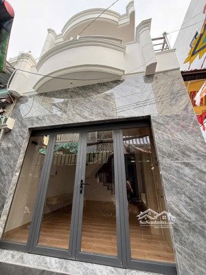 mặt tiền kinh doanh sầm uất hiếm có khó tìm trung tâm quận 4, đường đoàn văn bơ