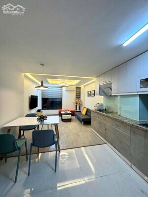 BÁN NHÀ TÂY SƠN 10M RA PHỐ 6 TẦNG 33M2 3 PHÒNG KHÉP KÍN ĐỦ NỘI THẤT Ở, CHO THUÊ CĂN HỘ 15 TRIỆU/ THÁNG