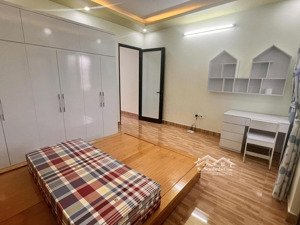 cho thuê nhà đẹp tuyến đường phân lô phố văn cao - đằng lâm - hải an