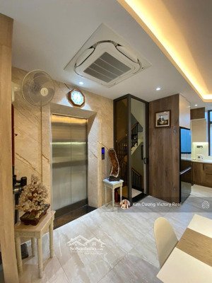 bán nhà mặt tiền đường bàu cát 1 - bàu cát 2 - dt 4x16m - 3 lầu nhà mới đẹp "có thang mát" ở ngay