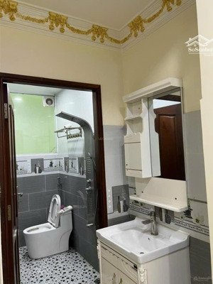 bán shophouse vincom shophouse dĩ an, 16 tỷ, 100m2, 5pn, 4wc