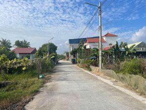 - chính chủ gửi lô đất tại ngõ 93 tân thành, dương kinh, hải phòng. 1x triệu/m2 - diện tích: 10