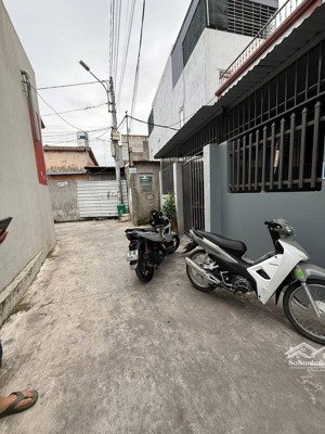 cần bán căn nhà 2 tầng 55m2 chắc chắn tại trần nhân tông - gần ngã 5 kiến an