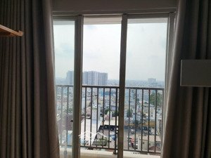 gia đình cần bán căn hộ carillon hoàng hoa thám 78m², 2pn, 2wc nhà mới, tầng cao giá: 4.5 tỷ