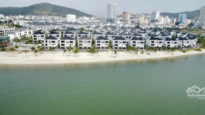 hàng hiếm, chỉ hơn 130tr/m2 đất. bán căn biệt thự tầm nhìn ôm trọn vịnh di sản