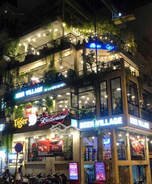 siêu phẩm! cho thuê nhà mặt phố từ hoa, dt 300m2 x 4 tầng, 2 mt 15m siêu rộng nhận diện đỉnh.