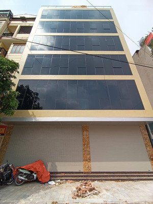 chính chủ cho thuê toà nhà dương nội, hà đông 180m2, 7 tầng, mt 10m, thông sàn, thang máy, đh, pccc