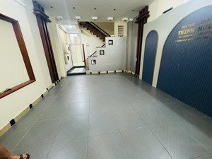 nhà cho thuê n/căn khu cao lỗ, q8: 5x15m, 3 lầu, đường rộng, tiện kinh doanh. 23 triệu/th