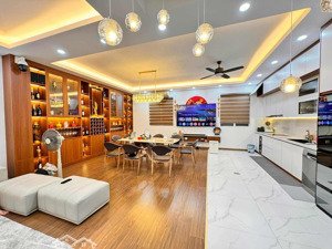 nhà hiếm- phố vip- chùa bộc- lô góc- nhà mới đẹp - oto đỗ cửa - khu dân trí cao