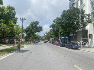 bán siêu phẩm mặt phố lâm hạ 260m2x4t, lô góc 3 mặt đường , vận hành kinh doanh luôn lh: 